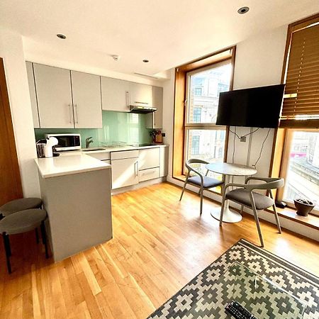1 Bedroom In Piccadilly Circus St James Cov1 ลอนดอน ภายนอก รูปภาพ